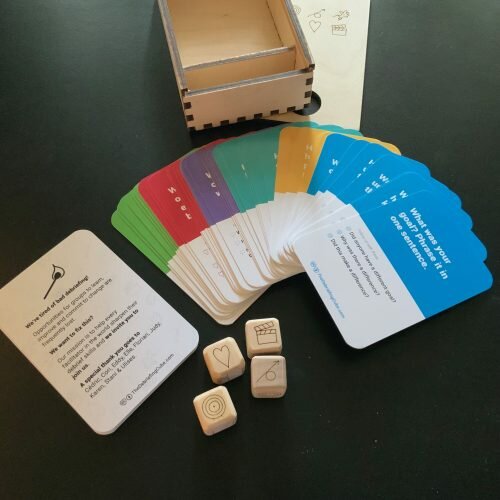TheDebriefingCube_woodenbox_05